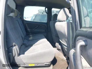 2005 Toyota Tundra SR5 with VIN 5TBET341X5S464119, listed as a IAAI auction lot 40121832 with 185,454 mi miles. Bid and sale history available at carsss.com. Image 8.