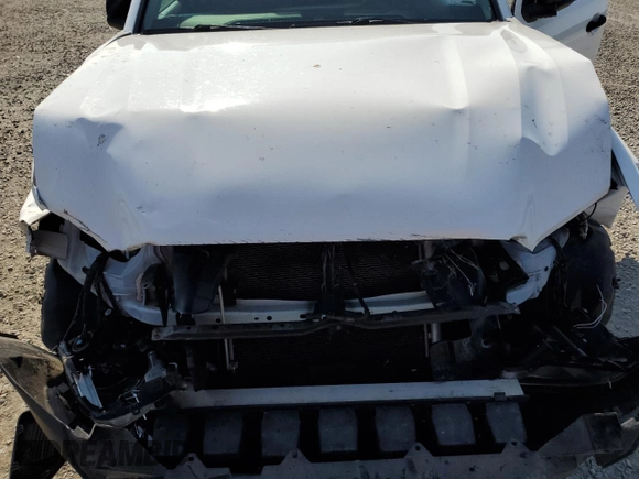 2021 Toyota Tacoma SR z VIN 3TYRX5GN1MT006883, wystawiony jako Copart lot #56224415 z przebiegiem 98 866 mil mil oraz Szkoda całkowita • Salvage title. Historia ofert i sprzedaży dostępna na DreamBid. Obrazek 11.