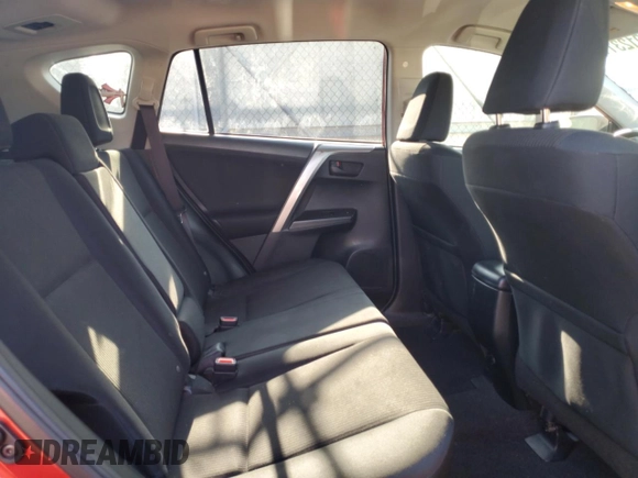 2017 Toyota RAV4 LE с VIN JTMBFREV5HJ132810, выставлен на аукционе Copart как лот 59123115 с пробегом 97 230 миль миль и Списание • Salvage title. История ставок и продаж доступна на DreamBid. Изображение 11.