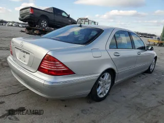 2003 Mercedes-Benz S-Class 4.3L with VIN WDBNG70J23A357308, listed as a Copart auction lot 88350525 with 0 mi miles and Salvage Title. Bid and sale history available at carsss.com. Image 3.