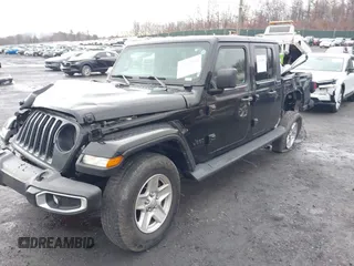2022 Jeep Gladiator Texas Trail with VIN 1C6HJTAG1NL102451, listed as a IAAI auction lot 40969999 with 69,797 mi miles. Bid and sale history available at carsss.com. Image 17.