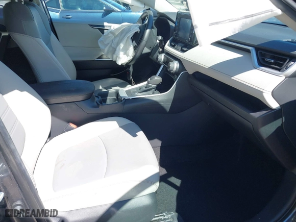 2021 Toyota RAV4 XLE Premium with VIN 2T3C1RFV5MC110773, listed as a IAAI auction lot 41863406 with 36,948 mi miles. Bid and sale history available at carsss.com. Image 5.