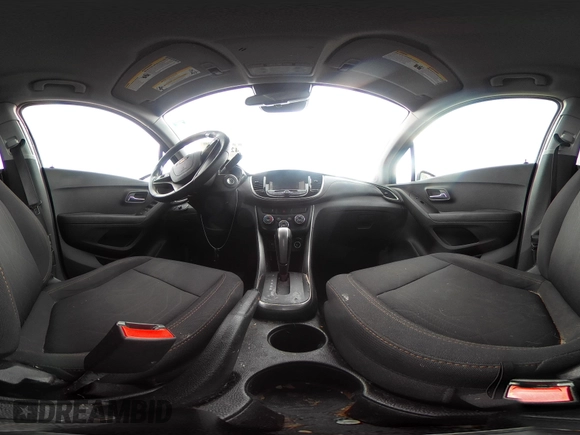 2019 Chevrolet Trax LT z VIN 3GNCJLSB4KL256651, wystawiony jako IAAI lot #42179904 z przebiegiem 132 143 mil mil oraz . Historia ofert i sprzedaży dostępna na DreamBid. Obrazek 22.