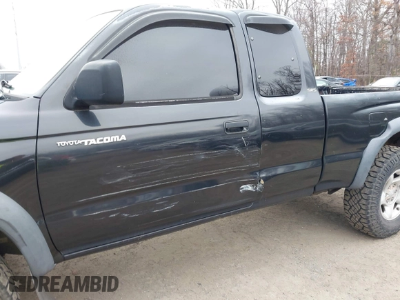 2001 Toyota Tacoma PreRunner with VIN 5TESM92N71Z720147, listed as a IAAI auction lot 41496307 with 317,444 mi miles and . Bid and sale history available at DreamBid. Image 6.