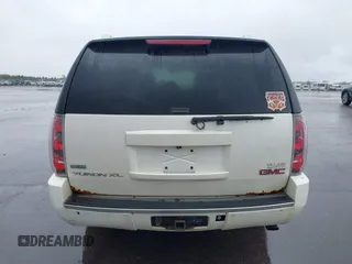 2011 GMC Yukon XL Denali z VIN 1GKS2MEF5BR178383, wystawiony jako IAAI lot #42331419 z przebiegiem 247 193 mil mil oraz . Historia ofert i sprzedaży dostępna na DreamBid. Obrazek 17.