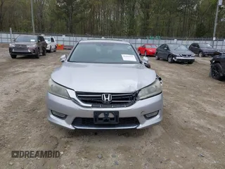 2013 Honda Accord Sdn EX-L with VIN 1HGCR2F86DA114954, listed as a IAAI auction lot 41919216 with 212,819 mi miles. Bid and sale history available at carsss.com. Image 6.