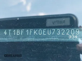 2014 Toyota Camry L with VIN 4T1BF1FK0EU732209, listed as a IAAI auction lot 40424721 with 200,271 mi miles. Bid and sale history available at carsss.com. Image 18.