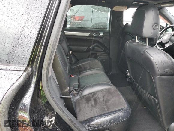 2013 Porsche Cayenne GTS с VIN WP1AD2A23DLA75220, выставлен на аукционе Copart как лот 55745765 с пробегом Не указан миль и Списание • Salvage title. История ставок и продаж доступна на DreamBid. Изображение 10.