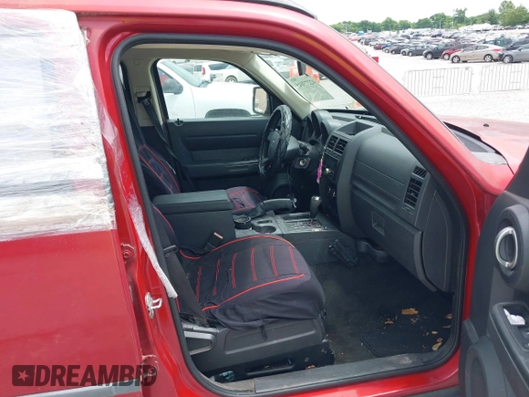 2007 Dodge Nitro SXT z VIN 1D8GT28K37W683408, wystawiony jako IAAI lot #42273045 z przebiegiem 279 799 mil mil oraz . Historia ofert i sprzedaży dostępna na DreamBid. Obrazek 5.