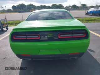 2017 Dodge Challenger SXT Plus с VIN 2C3CDZAG7HH627114, выставлен на аукционе IAAI как лот 42453068 с пробегом 73 957 миль миль и . История ставок и продаж доступна на DreamBid. Изображение 17.
