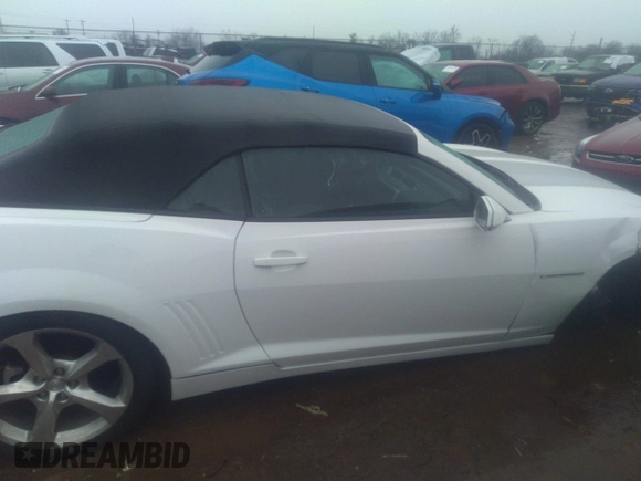 2015 Chevrolet Camaro LT with VIN 2G1FF3D35F9235032, listed as a IAAI auction lot 41095967 with 92,851 mi miles. Bid and sale history available at carsss.com. Image 14.