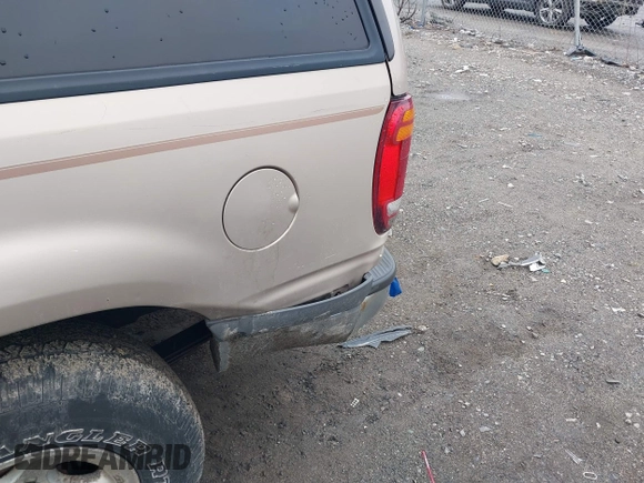 1998 Ford Explorer XL with VIN 1FMZU34X9WUA89732, listed as a IAAI auction lot 41945736 with 160,310 mi miles and . Bid and sale history available at DreamBid. Image 6.