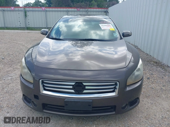2014 Nissan Maxima S z VIN 1N4AA5APXEC453564, wystawiony jako IAAI lot #42296196 z przebiegiem 174 648 mil mil oraz . Historia ofert i sprzedaży dostępna na DreamBid. Obrazek 6.