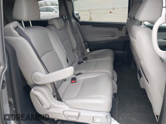 2019 Honda Odyssey Touring with VIN 5FNRL6H89KB045003, listed as a IAAI auction lot 41965310 with 69,043 mi miles. Bid and sale history available at carsss.com. Image 8.