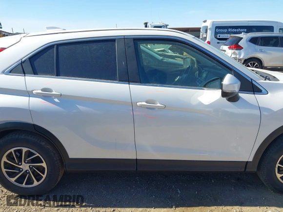 2020 Mitsubishi Eclipse Cross ES z VIN JA4AS3AA3LZ023452, wystawiony jako IAAI lot #41398847 z przebiegiem 68 445 mil mil oraz . Historia ofert i sprzedaży dostępna na DreamBid. Obrazek 14.