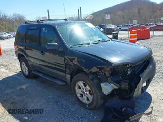 2007 Ford Escape XLT with VIN 1FMCU03147KB80499, listed as a IAAI auction lot 41897541 with 190,743 mi miles. Bid and sale history available at carsss.com. Image 1.