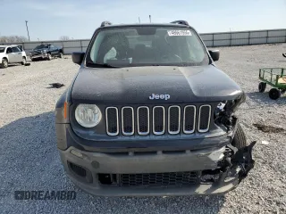 2017 Jeep Renegade Sport with VIN ZACCJBAB7HPF40134, listed as a Copart auction lot 48661955 with 127,338 mi miles and Salvage Title. Bid and sale history available at carsss.com. Image 5.