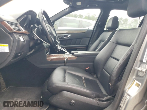 2011 Mercedes-Benz E 350 Luxury with VIN WDDHF8HB0BA458985, listed as a Copart auction lot 54663245 with 225,549 mi miles and Clean Title. Bid and sale history available at DreamBid. Image 7.