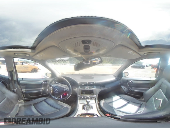 2006 Mercedes-Benz C 230 Sport с VIN WDBRF52HX6A836468, выставлен на аукционе Copart как лот 64101725 с пробегом 175 921 миль миль и Списание • Salvage title. История ставок и продаж доступна на DreamBid. Изображение 14.