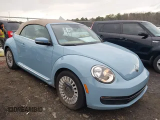 2015 Volkswagen Beetle 1.8T w/Tech with VIN 3VW517AT9FM802294, listed as a IAAI auction lot 41516005 with 110,184 mi miles and . Bid and sale history available at DreamBid. Image 13.