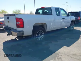 2007 Chevrolet Silverado 1500 Work Truck with VIN 2GCEC19C571616257, listed as a IAAI auction lot 42066169 with 217,635 mi miles and . Bid and sale history available at DreamBid. Image 4.