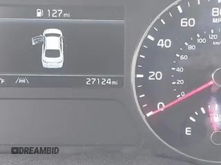 2023 Kia Forte GT-Line z VIN 3KPF54ADXPE621767, wystawiony jako IAAI lot #41991079 z przebiegiem 27 124 mil mil oraz . Historia ofert i sprzedaży dostępna na DreamBid. Obrazek 16.