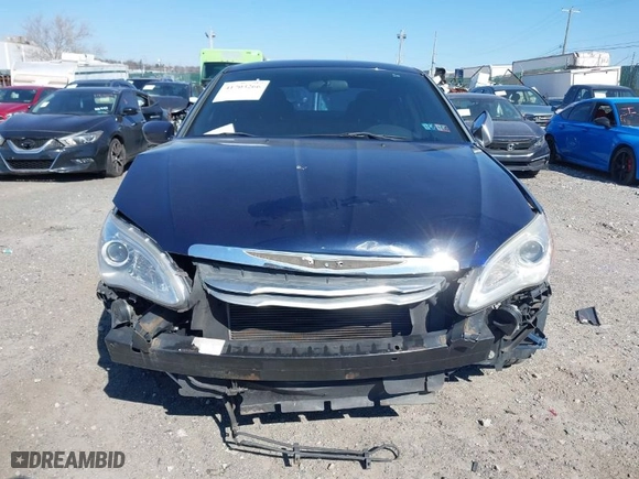 2014 Chrysler 200 LX with VIN 1C3CCBAB0EN170521, listed as a IAAI auction lot 41703266 with NaN miles. Bid and sale history available at carsss.com. Image 12.