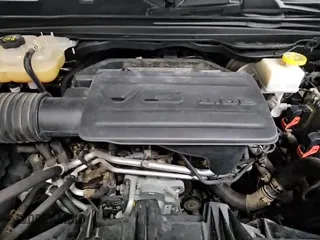 2020 Ram 1500 Big Horn z VIN 1C6RRFFG1LN273841, wystawiony jako Copart lot #86827425 z przebiegiem 177 118 mil mil oraz Czysty tytuł • Clean title. Historia ofert i sprzedaży dostępna na DreamBid. Obrazek 14.