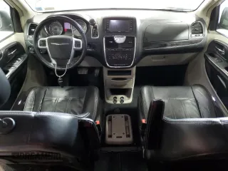 2013 Chrysler Town & Country Touring with VIN 2C4RC1BG3DR674525, listed as a Copart auction lot 52207165 with 240,070 mi miles and Salvage Title. Bid and sale history available at carsss.com. Image 8.