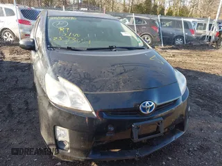 2011 Toyota Prius I with VIN JTDKN3DU6B5301063, listed as a IAAI auction lot 41858696 with 999,999 mi miles. Bid and sale history available at carsss.com. Image 6.