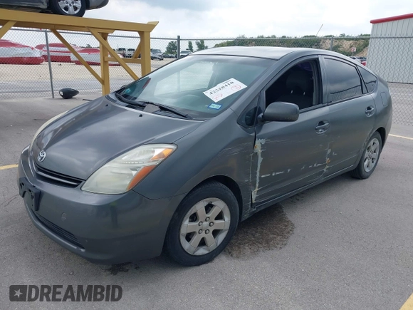 2006 Toyota Prius z VIN JTDKB20U567081644, wystawiony jako IAAI lot #42328410 z przebiegiem 138 708 mil mil oraz . Historia ofert i sprzedaży dostępna na DreamBid. Obrazek 2.