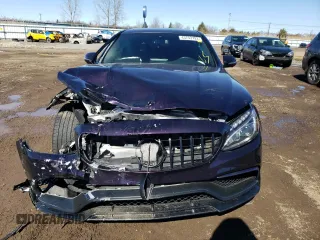 2018 Mercedes-Benz C 63 AMG with VIN 55SWF8GB0JU256980, listed as a Copart auction lot 43753793 with 61,270 mi miles and Salvage title. Bid and sale history available at DreamBid. Image 5.