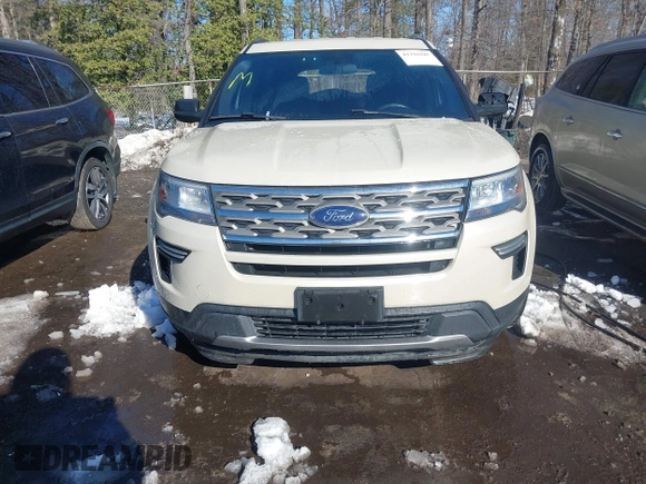 2018 Ford Explorer XLT z VIN 1FM5K8D81JGA18090, wystawiony jako IAAI lot #41316187 z przebiegiem 136 199 mil mil oraz . Historia ofert i sprzedaży dostępna na DreamBid. Obrazek 12.