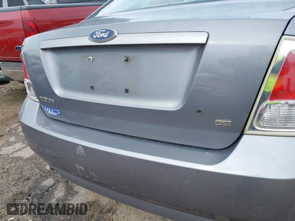 2006 Ford Fusion SE with VIN 3FAHP07Z76R228384, listed as a IAAI auction lot 41831760 with 235,854 mi miles and . Bid and sale history available at DreamBid. Image 12.