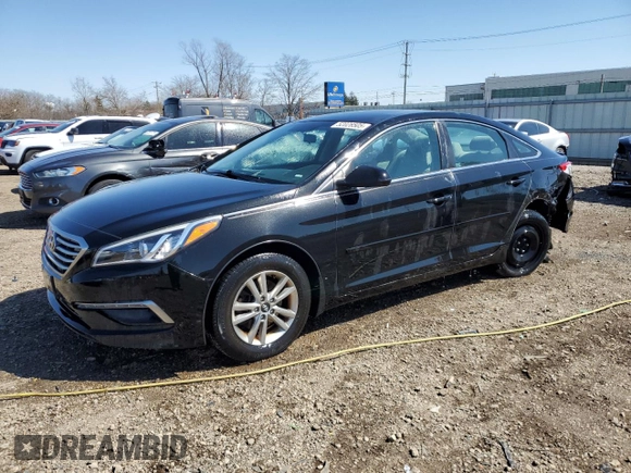 2015 Hyundai Sonata 2.4L SE with VIN 5NPE24AF3FH173548, listed as a Copart auction lot 52028505 with 124,212 mi miles and Salvage Title. Bid and sale history available at carsss.com. Image 1.