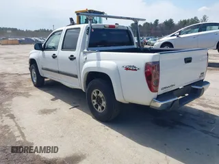 2006 GMC Canyon SLT with VIN 1GTDT136368275757, listed as a IAAI auction lot 42049486 with 207,618 mi miles. Bid and sale history available at carsss.com. Image 3.