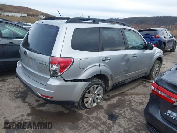 2011 Subaru Forester 2.5X Premium with VIN JF2SHACCXBH718187, listed as a IAAI auction lot 38508312 with 219,724 mi miles. Bid and sale history available at carsss.com. Image 4.