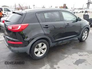2013 Kia Sportage LX with VIN KNDPB3A27D7452499, listed as a IAAI auction lot 42164249 with 169,845 mi miles. Bid and sale history available at carsss.com. Image 4.