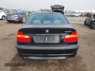 2005 BMW 3 Series 330i with VIN WBAEV53415KM08390, listed as a IAAI auction lot 41507259 with 192,211 mi miles. Bid and sale history available at carsss.com. Image 16.