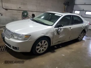 2008 Lincoln MKZ with VIN 3LNHM26T48R616117, listed as a Copart auction lot 51061985 with 173,385 mi miles and Salvage Title. Bid and sale history available at carsss.com. Image 1.