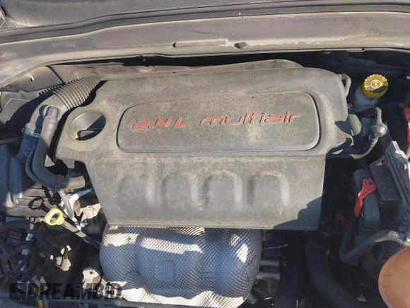 2017 Jeep Renegade Latitude with VIN ZACCJABB7HPG21286, listed as a IAAI auction lot 41979283 with 142,540 mi miles. Bid and sale history available at carsss.com. Image 10.