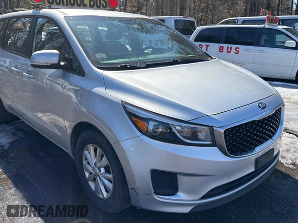 2017 Kia Sedona L with VIN KNDMA5C19H6282891, listed as a Copart auction lot 48910585 with 158,146 mi miles and Clean Title. Bid and sale history available at DreamBid. Image 1.