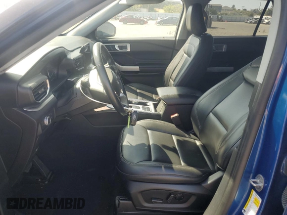 2022 Ford Explorer XLT with VIN 1FMSK7DH5NGB19667, listed as a Copart auction lot 60838495 with 45,469 mi miles and Salvage title. Bid and sale history available at DreamBid. Image 7.