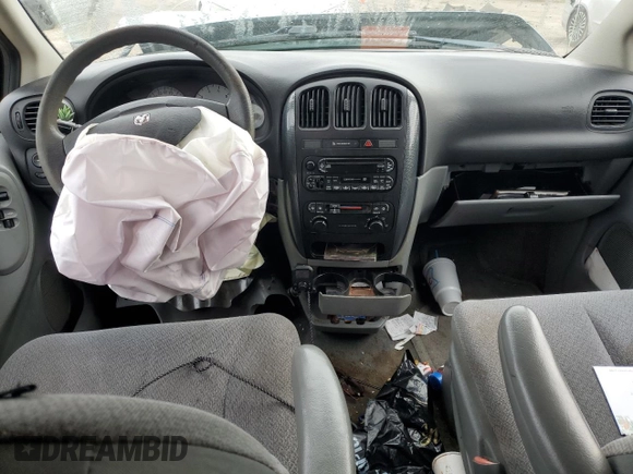 2006 Dodge Caravan SXT with VIN 1D4GP45R26B607591, listed as a Copart auction lot 55261715 with 174,486 mi miles and Salvage Title. Bid and sale history available at DreamBid. Image 8.