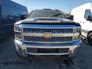 2019 Chevrolet Silverado 3500HD Work Truck with VIN 1GC4KVCY4KF202334, listed as a Copart auction lot 75926664 with 177,915 mi miles and Salvage Title. Bid and sale history available at carsss.com. Image 5.