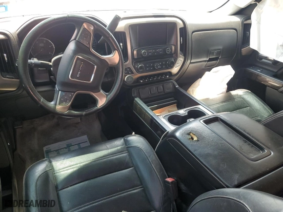 2015 GMC Sierra 2500HD Denali with VIN 1GT120E81FF156812, listed as a Copart auction lot 68675824 with 246,362 mi miles and Salvage Title. Bid and sale history available at carsss.com. Image 8.