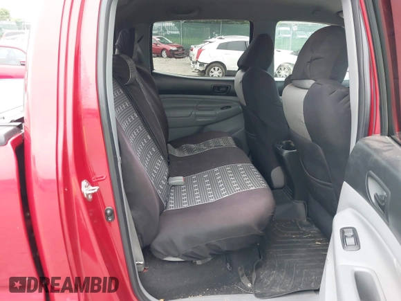 2014 Toyota Tacoma с VIN 3TMMU4FN2EM070457, выставлен на аукционе IAAI как лот 42498840 с пробегом 129 060 миль миль и . История ставок и продаж доступна на DreamBid. Изображение 8.