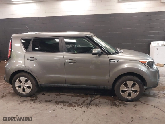 2016 Kia Soul with VIN KNDJN2A25G7358844, listed as a IAAI auction lot 41370917 with 99,498 mi miles. Bid and sale history available at carsss.com. Image 13.