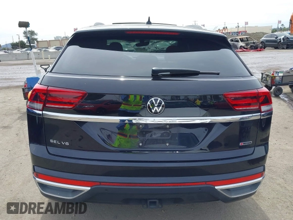 2021 Volkswagen Atlas SEL Premium with VIN 1V2TE2CA6MC220132, listed as a IAAI auction lot 41688148 with 57,249 mi miles and . Bid and sale history available at DreamBid. Image 16.