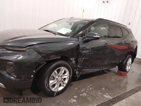 2019 Chevrolet Blazer with VIN 3GNKBGRS1KS694135, listed as a IAAI auction lot 41791847 with 30,065 mi miles and . Bid and sale history available at DreamBid. Image 6.